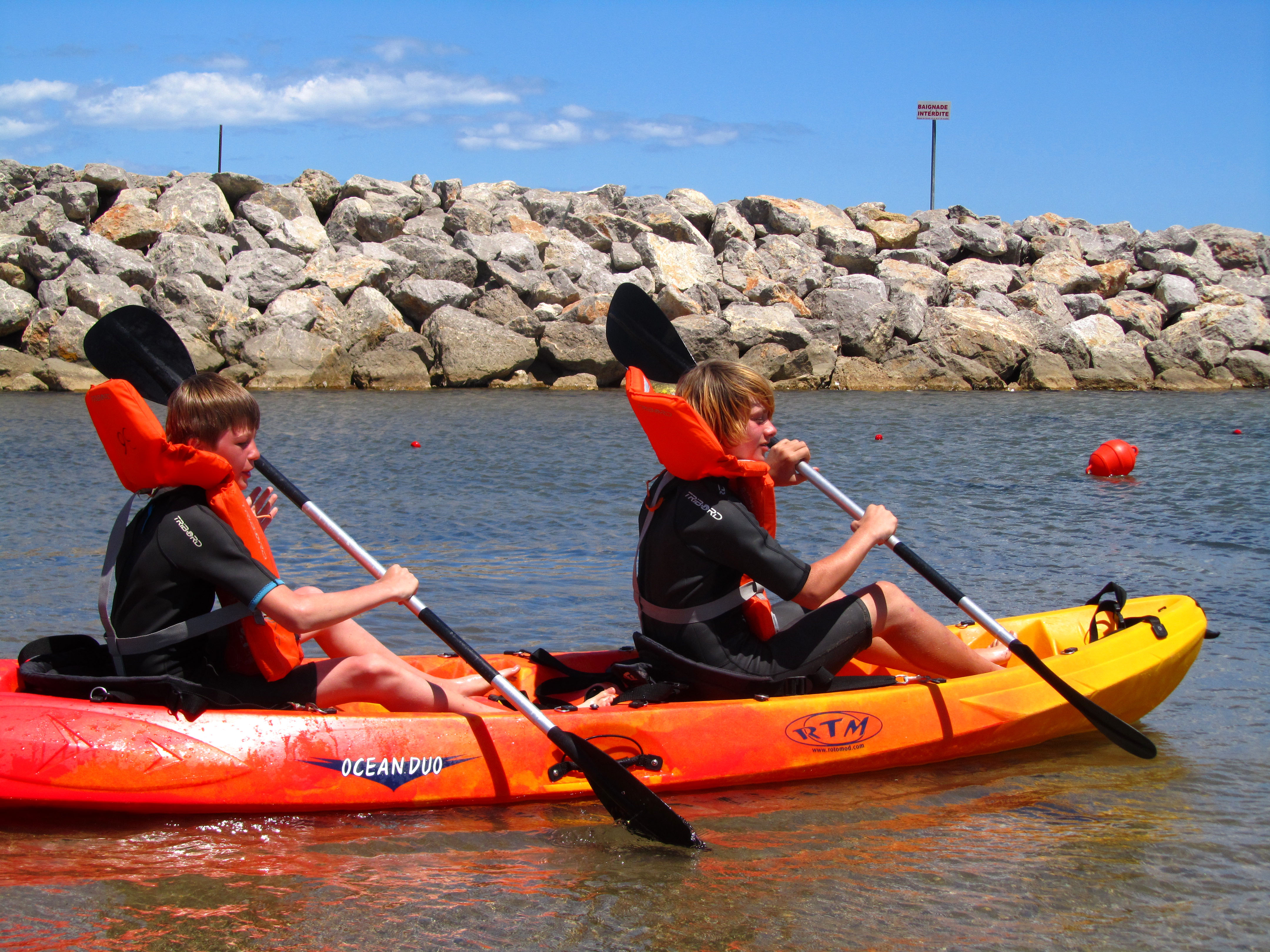 kayak de mer en location- pole nautique gruissan